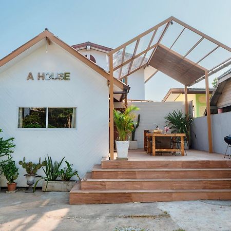 A House Villa Koh Larn Eksteriør billede